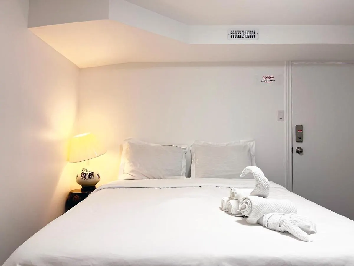 Simple & Tidy Private Rooms Toronto