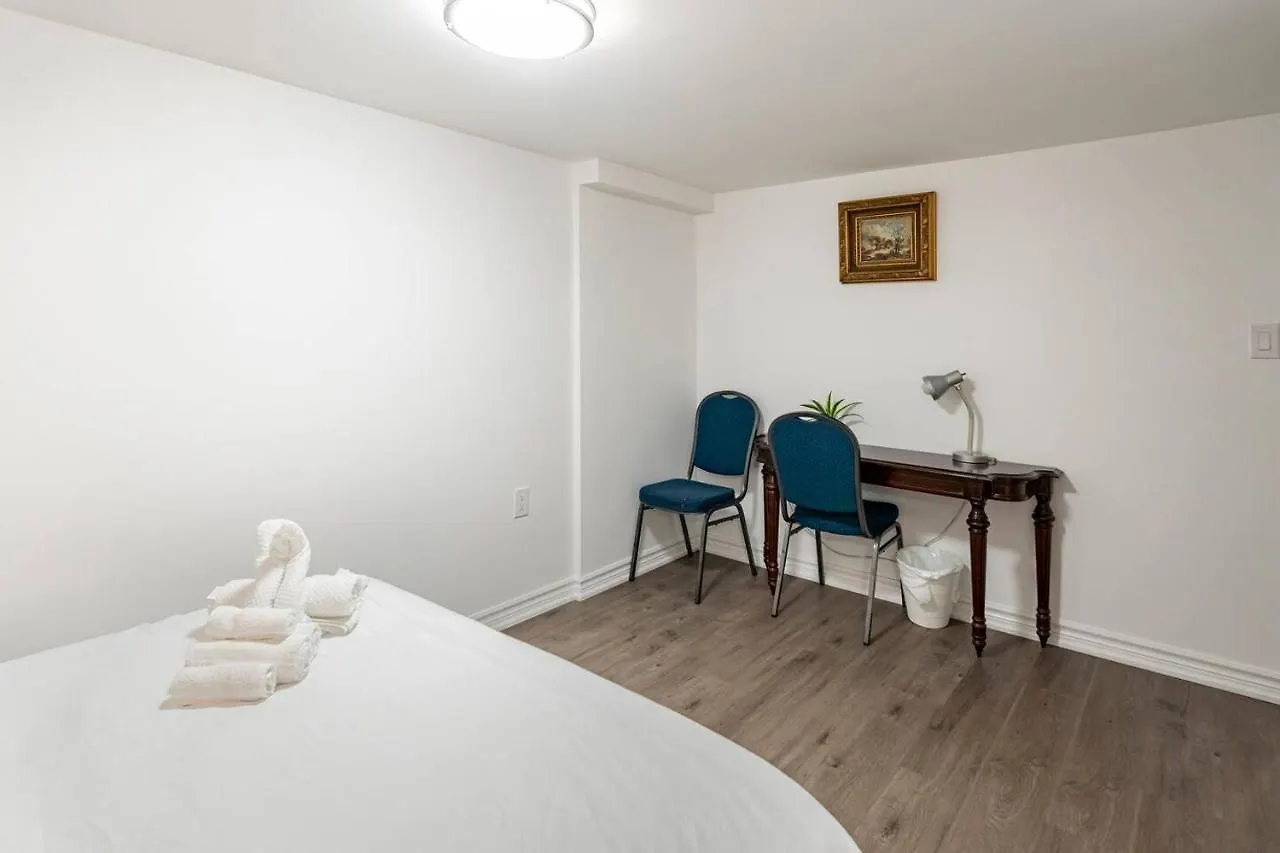 Simple & Tidy Private Rooms Toronto 0*,  Canada